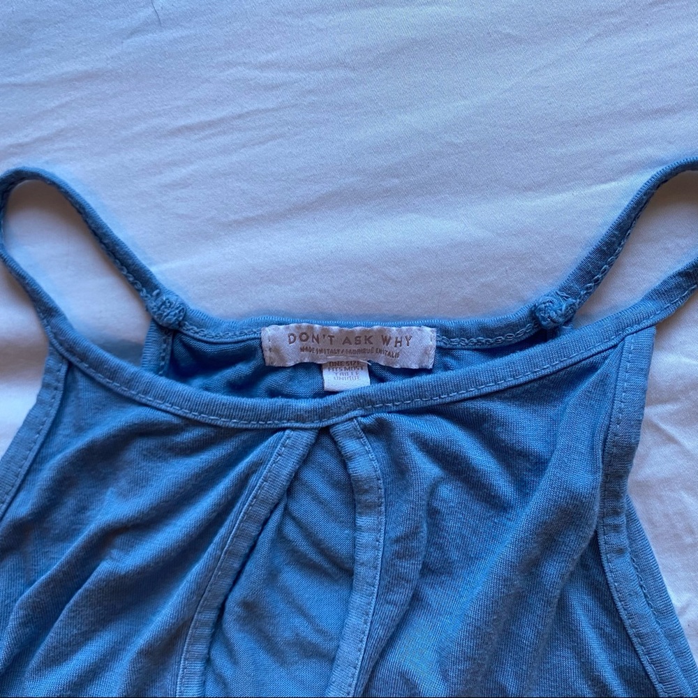 Cropped Tank Top - Picture 2 of 2